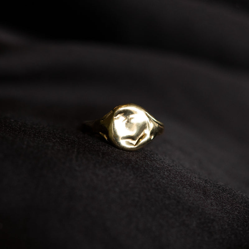 Wave Signet Ring